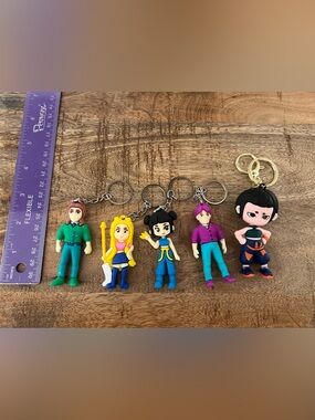 5 K-Pop Demon Hunter keychains